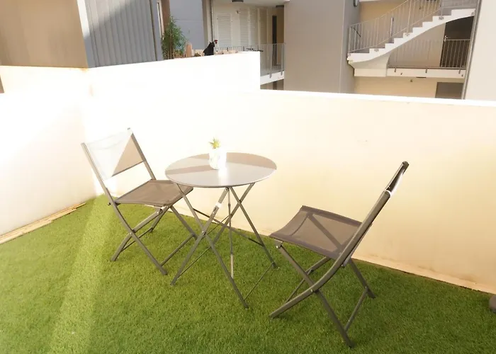 Entier - T2 Confort - - Balcon Amenage アパート *